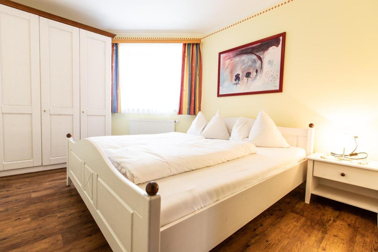 Biohotel Castello Königsleiten Konigsleiten Esterno foto