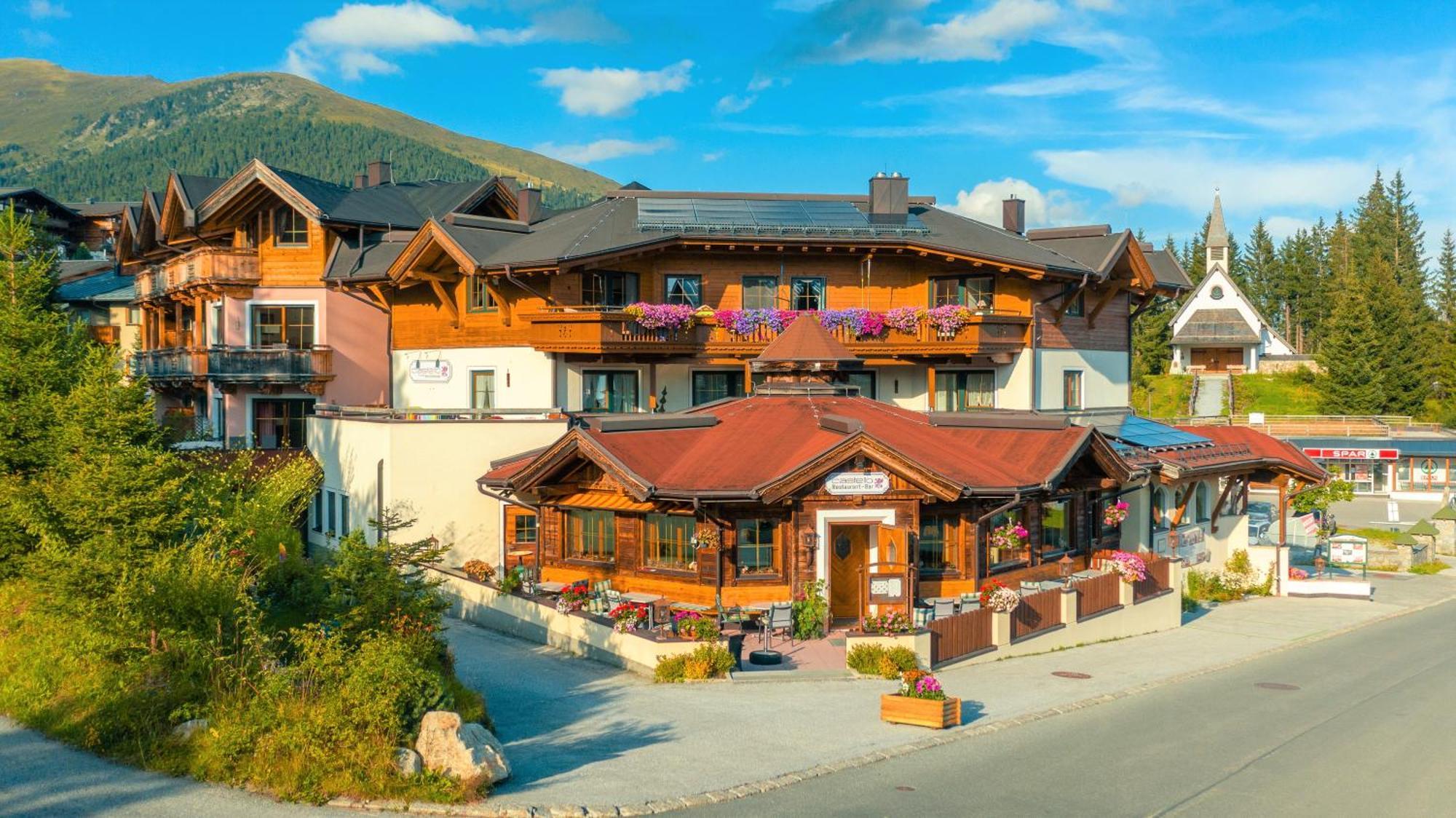 Biohotel Castello Königsleiten Konigsleiten Esterno foto