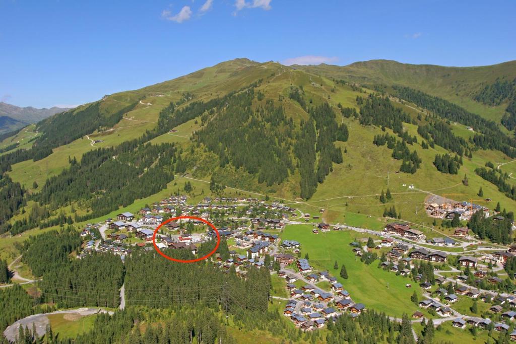 Biohotel Castello Königsleiten Konigsleiten Esterno foto