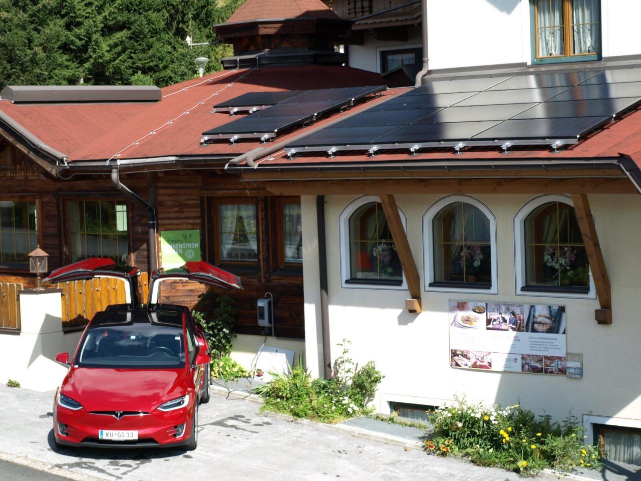 Biohotel Castello Königsleiten Konigsleiten Esterno foto